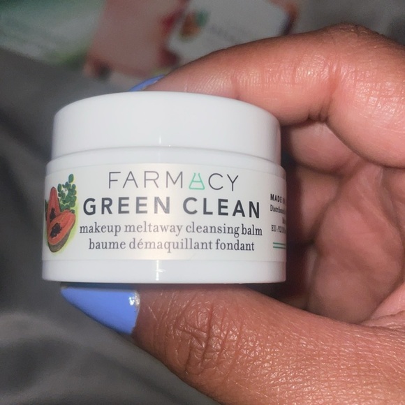 Farmacy Lip Smoothie Peptide Lip Balm kiwi bundle - Picture 7 of 11